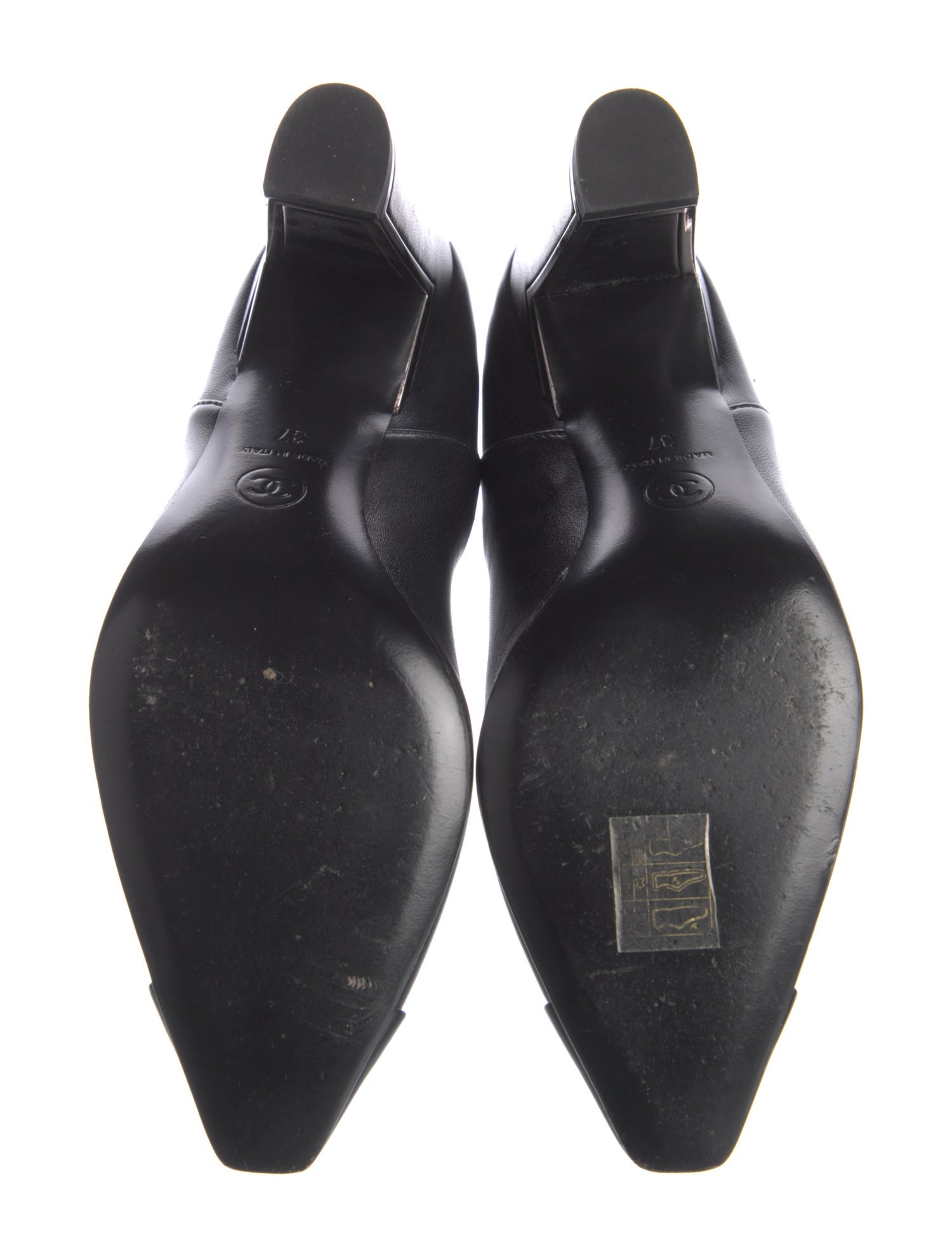 Chanel Interlocking CC Logo Leather Chelsea Boots